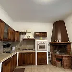 Due Leoni House